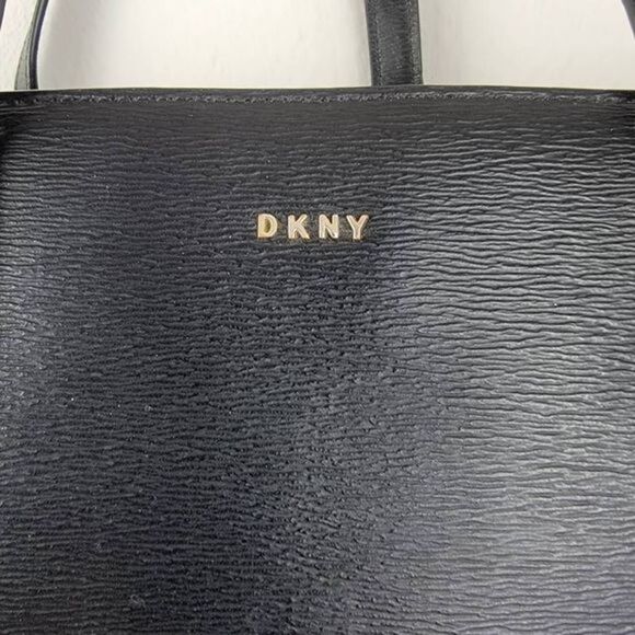 DKNY Women's Black Leather Double Handle Strap Purse Tote Handbag Size Medium - Picture 2 of 11